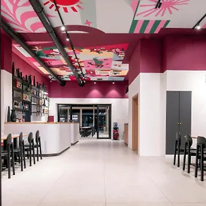 4* Hotel Jill